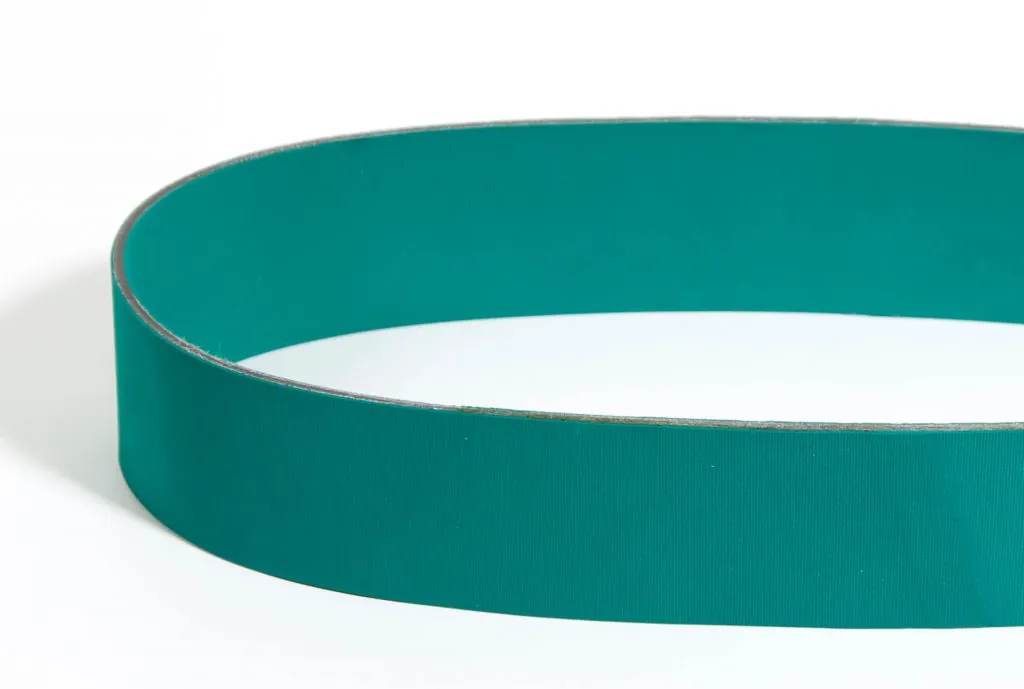 Correa plana de transmisión de elastómero de color verde